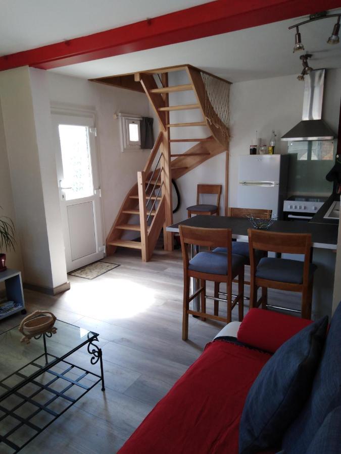Le Breuil Hotell Piney Exteriör bild