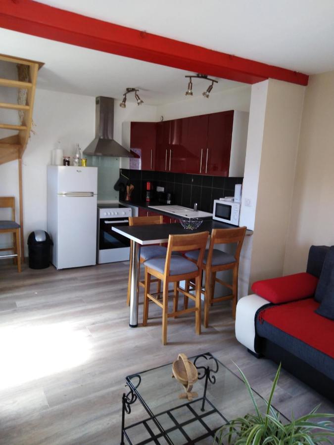 Le Breuil Hotell Piney Exteriör bild